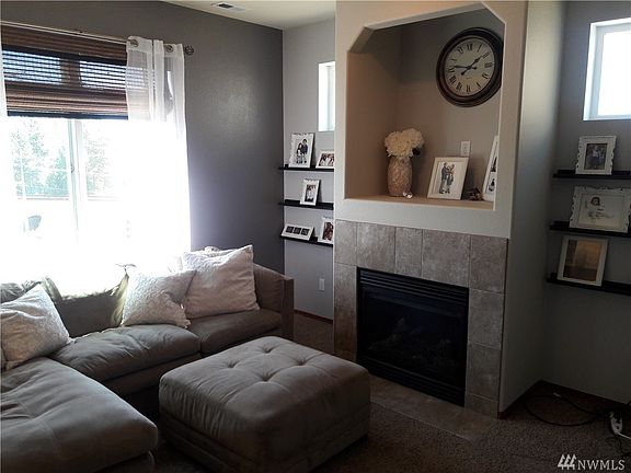 4th image of 104 61st Pl SE
