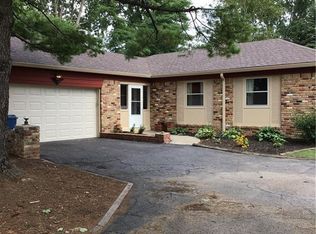 615 E 116th St, Carmel, IN 46032