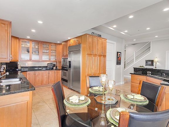 5th image of 4507 Lake Washington Blvd NE