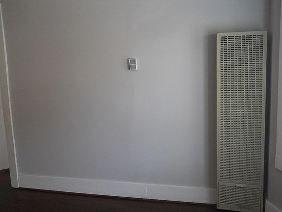 5th image of 249 N Euclid Ave APT 106