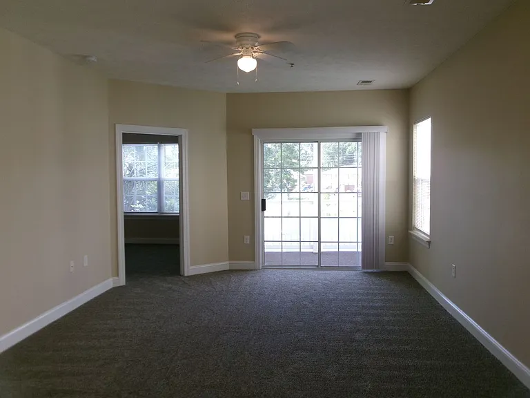 110 Fountain Pointe Ln #204 — Photo 18