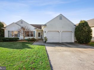 15 Tara Ln, Delran, NJ 08075