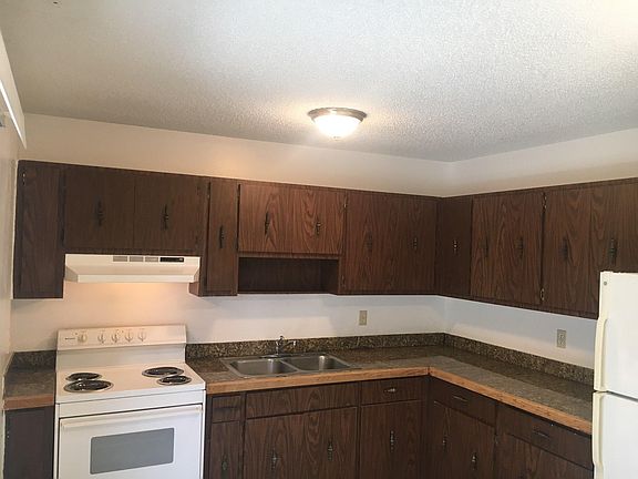2nd image of 3060 Fleming Ave