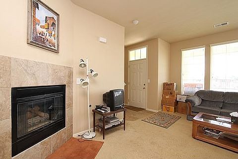 livingroom_700.jpg