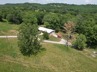 8498 State Highway 176, Walnut Shade, MO 65771