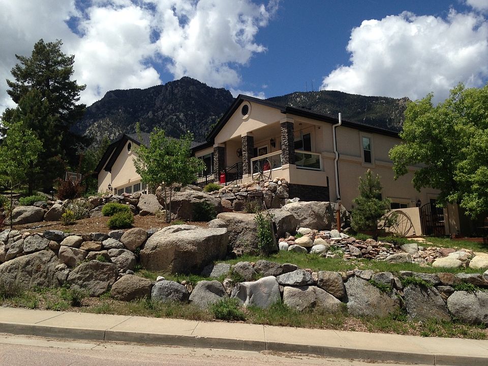 2nd image of 240 Paisley Dr