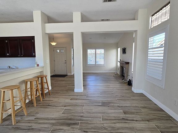 5th image of 8719 Starfish Dr