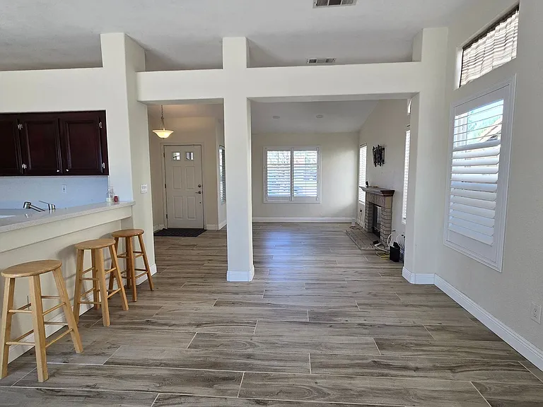 8719 Starfish Dr — Photo 5