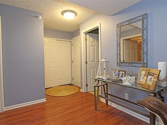 3rd image of 3318 Emerald Lakes Dr #3318