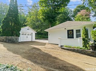 Garden Court, Ridgefield, CT 06877