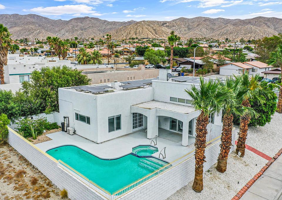 1st image of 10341 Palm Dr