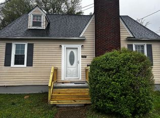 207 Polo Rd, Winston Salem, NC 27105