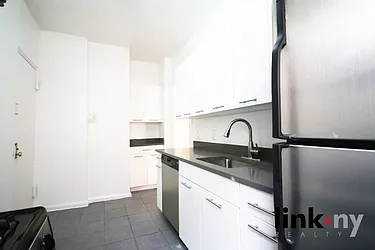 Rented by Link NY Realty