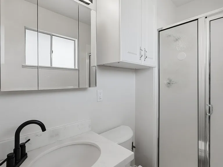 6452 Bristol Way — Photo 9