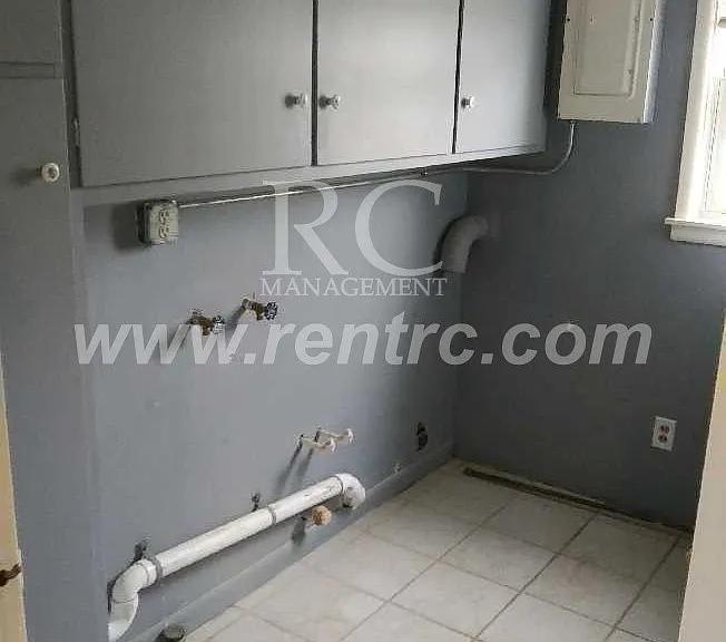 905 Sprague Rd — Photo 20