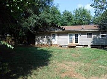 2nd image of 154 Ashley Brook Ln