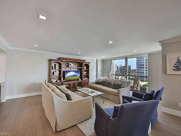 2nd image of 4401 Gulf Shore Blvd N #D-906