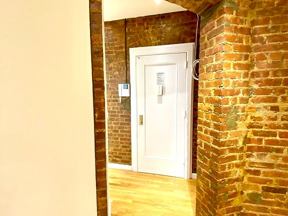 5th image of 519 E 78th St APT 1B