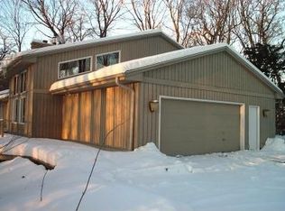 2245 S Lake Shore Dr, Maple Plain, MN 55359