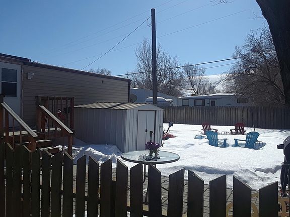 2nd image of 533 Jefferson Way