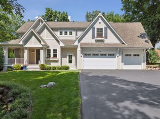 15710 Highwood Dr, Minnetonka, MN 55345