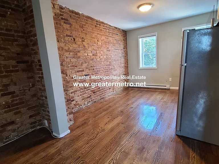 4 Michelangelo St #10 — Photo 8