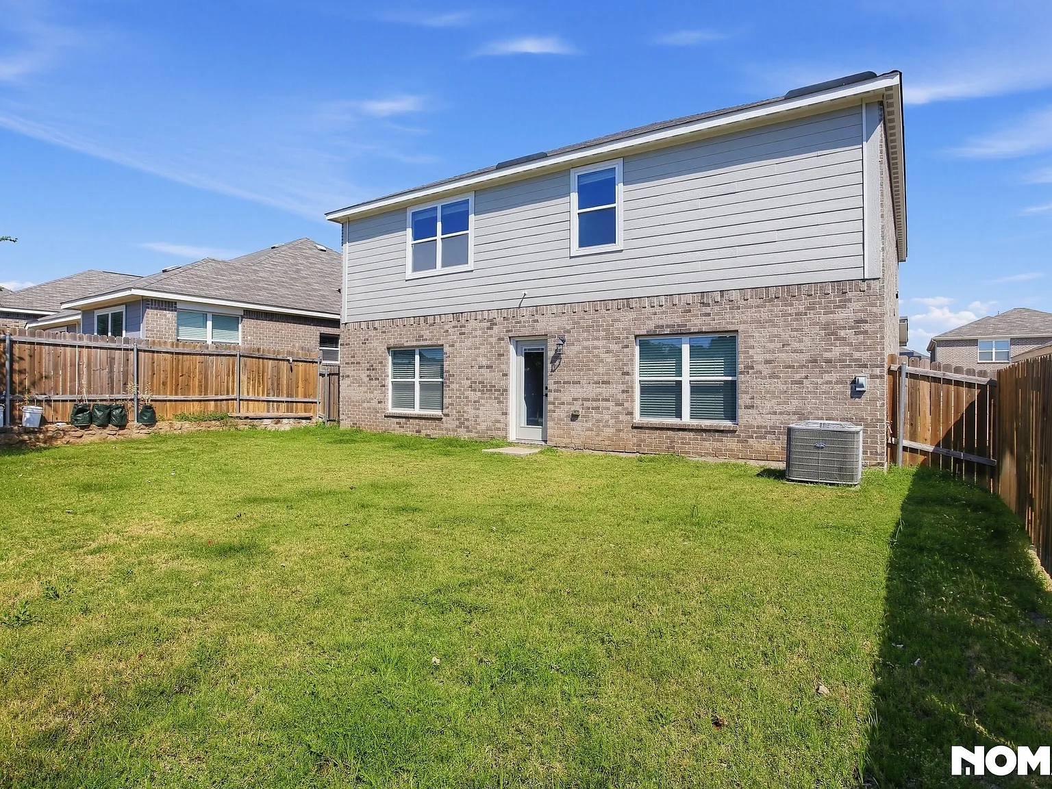 5 bed, 2996 sqft, $3,000 — Photo 4