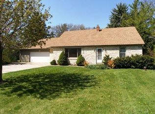 W147N4961 Dolphin Dr, Menomonee Falls, WI 53051