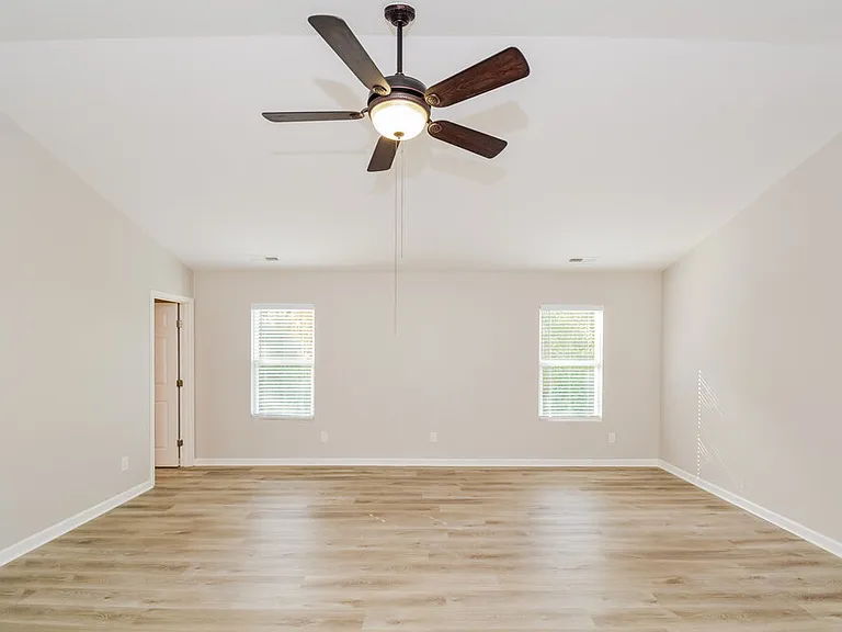 235 Chadford Pl — Photo 5