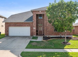 8215 Atherton St, Arlington, TX 76002