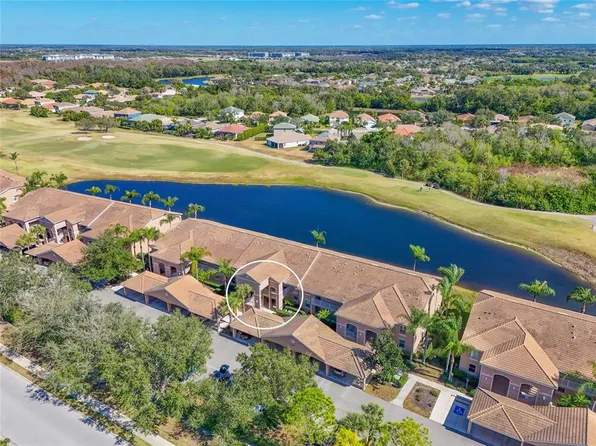 1003 Fairwaycove Ln Unit 105, Bradenton, FL 34212