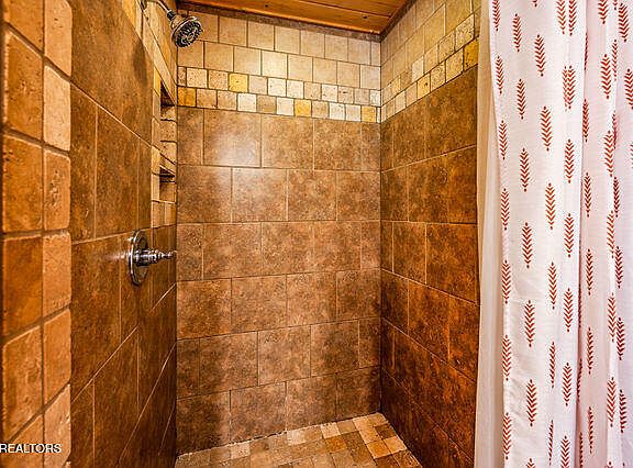48th image of 3825 Millers Ridge Way