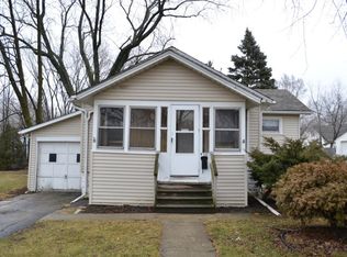 210 Barr Elms Ave, Joliet, IL 60433