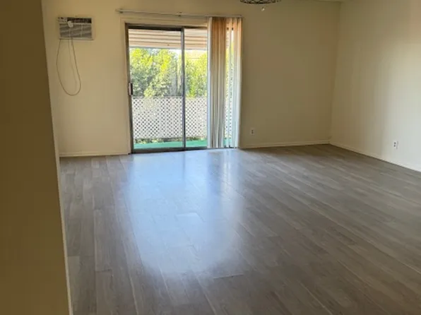 6660 Woodman Ave APT 207, Van Nuys, CA 91401