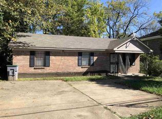 1494 Carnegie St, Memphis, TN 38106