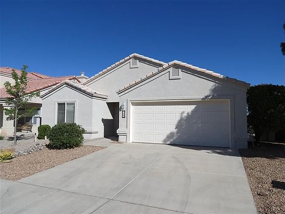 2nd image of 939 Los Padres Pl SE
