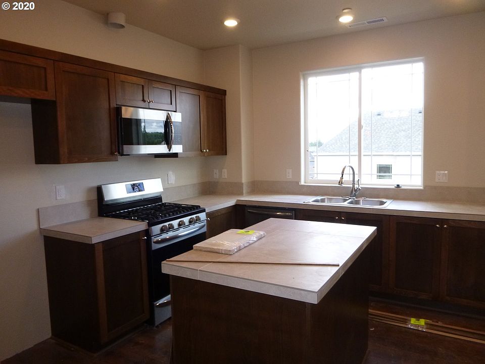 2nd image of 7396 NW Elise Ave