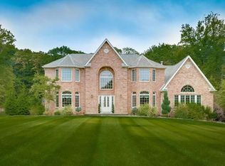 44 S Ridge Rd, Pomona, NY 10970