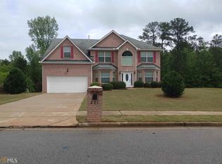 221 Kyndal Dr, Hampton, GA 30228