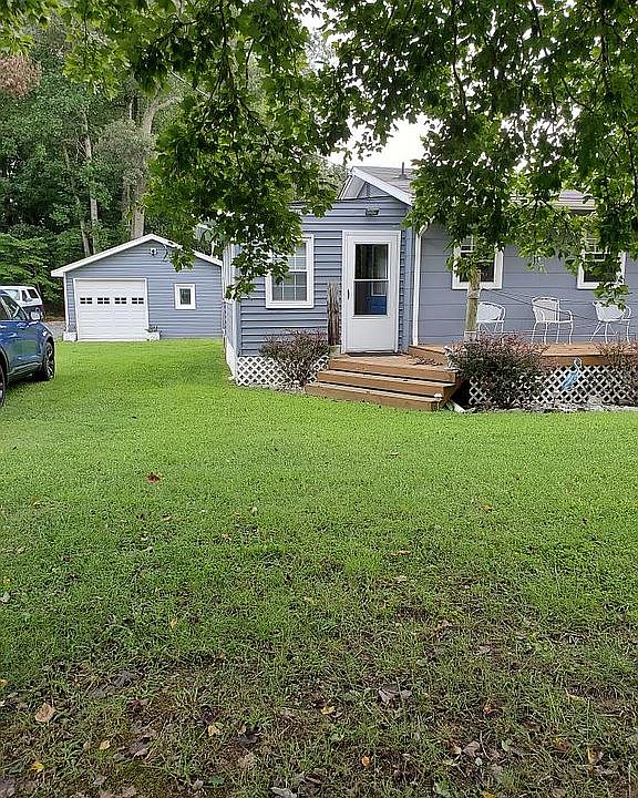 1st image of 333 Marina Dr