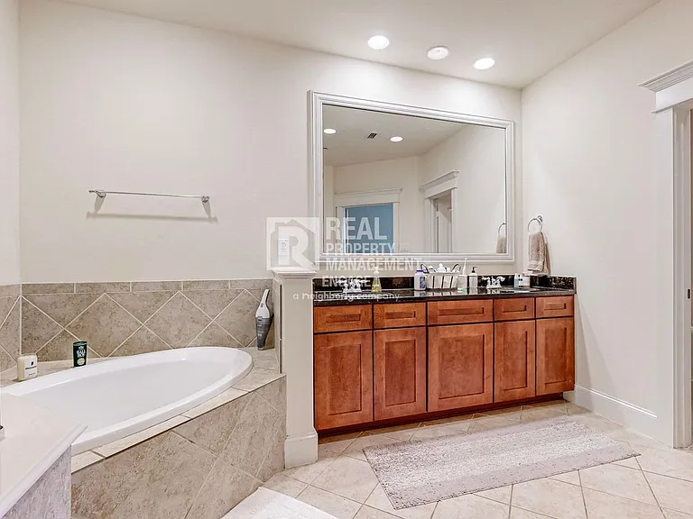 1600 Abrams Rd #39 — Photo 21