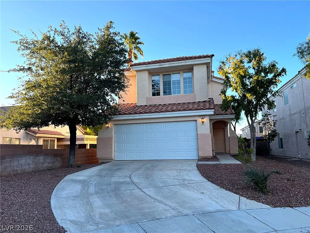 3 bed, 2.5 bath, 1687 sqft, $2,225 — Photo 1