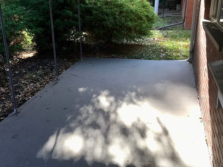 7009 Church St — Photo 16
