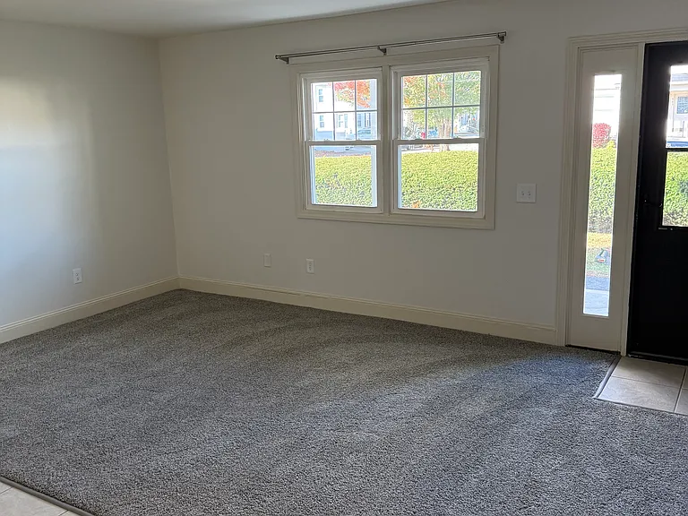 580 Pontiac Ave #1 — Photo 7