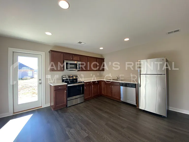 2815 Allison Mill Rd — Photo 4