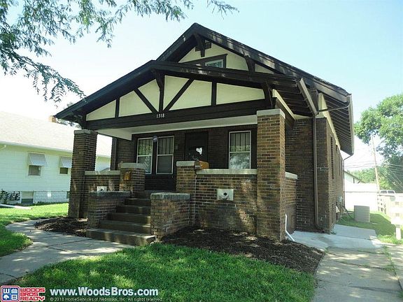 2nd image of 1318 New Hampshire St #2