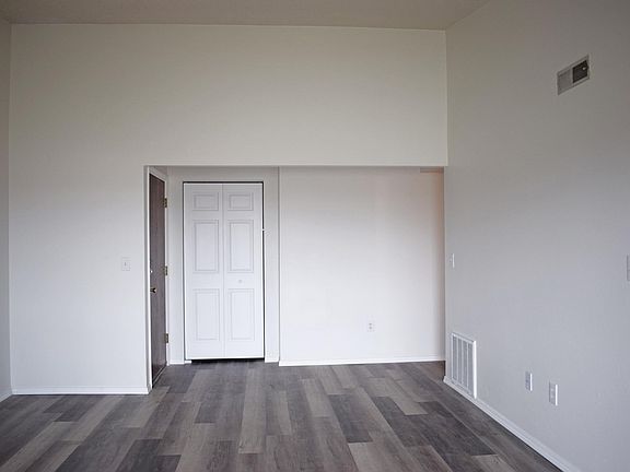 3rd image of 2608 Woodwind Ct