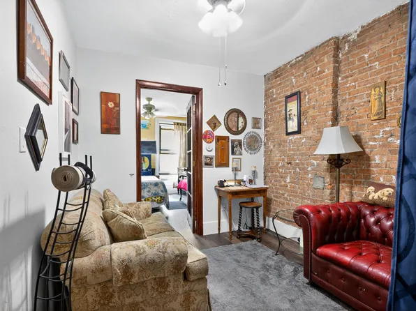246 East 90th Street image 3 of 14