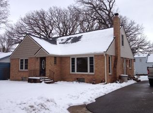 426 2nd St NE, Waseca, MN 56093