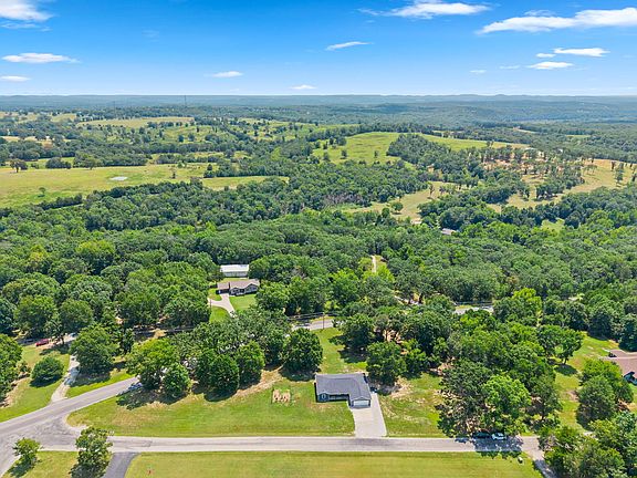 2nd image of 190 Cedar Brooke Estates Drive